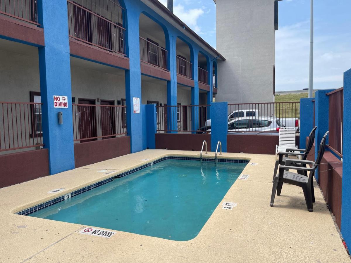 Airport Inn & Suites Корпъс Кристи Екстериор снимка
